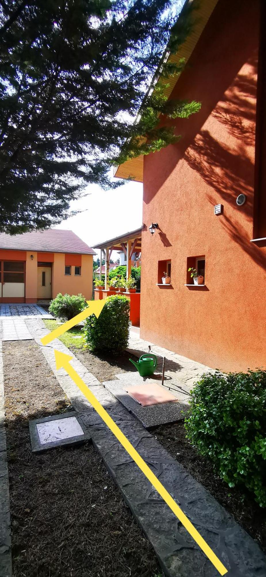 Strigonia Apartman Strigoniu Exterior foto