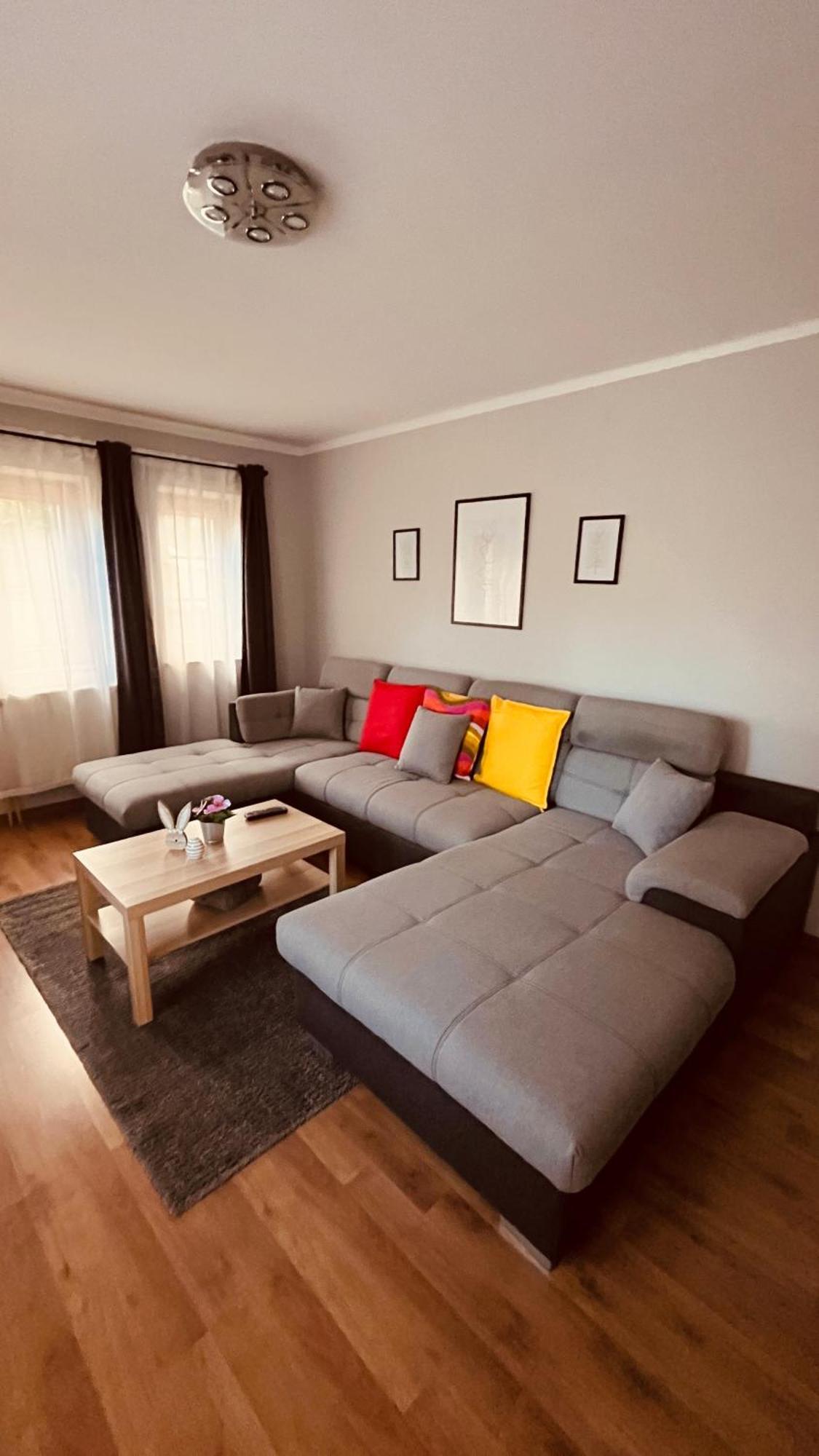 Strigonia Apartman Strigoniu Exterior foto