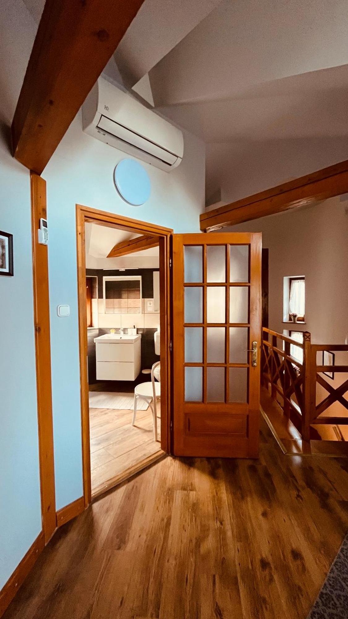 Strigonia Apartman Strigoniu Exterior foto
