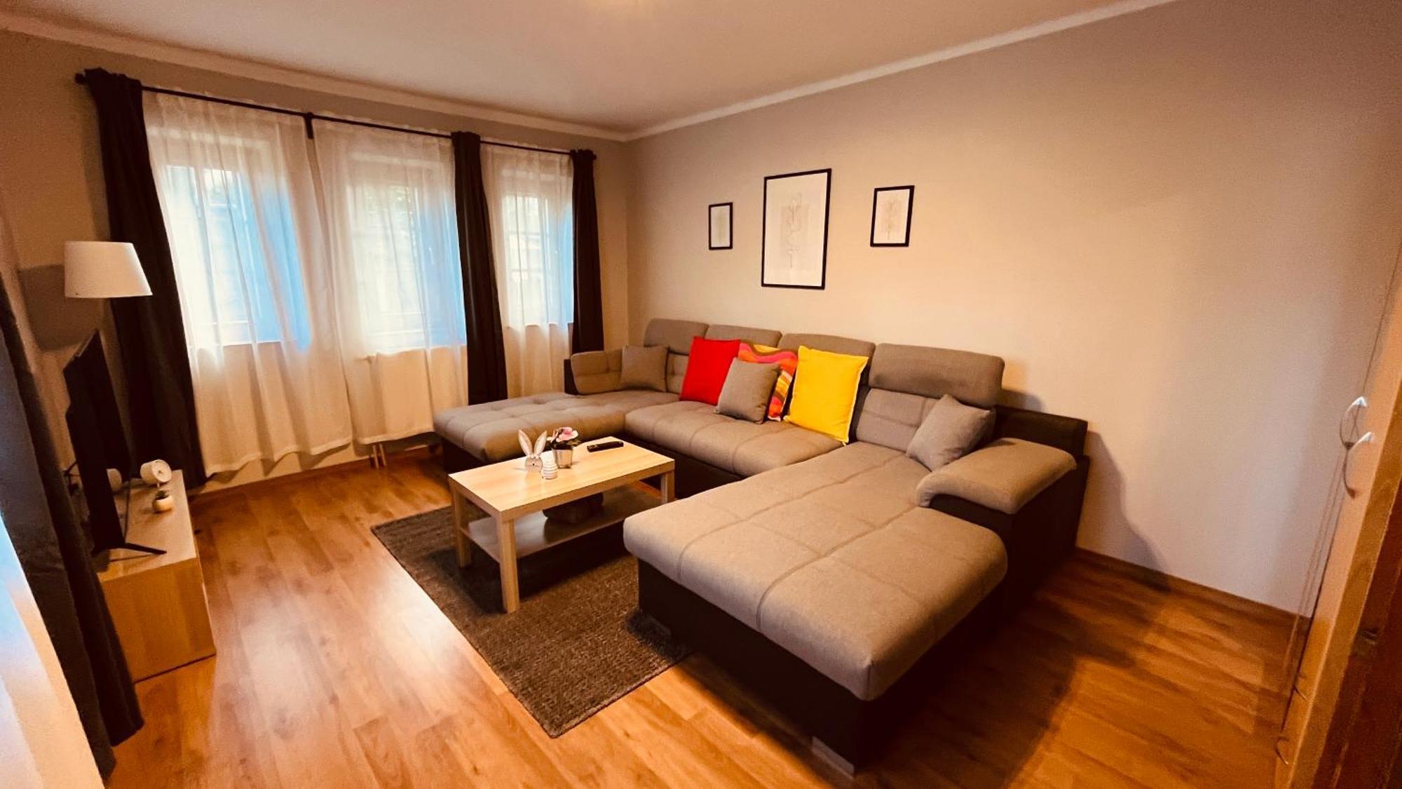 Strigonia Apartman Strigoniu Exterior foto